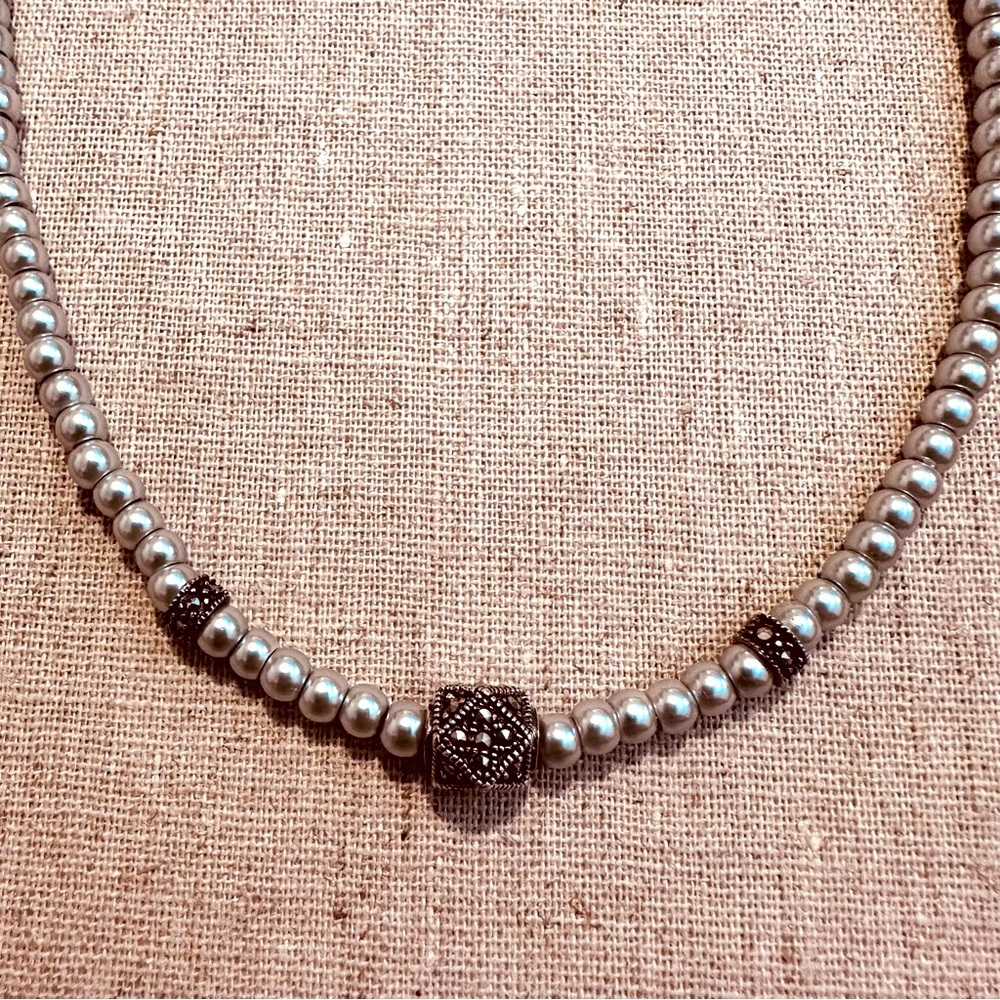 Faux Pearl and Marcasite Necklace - Picture 6 of 10